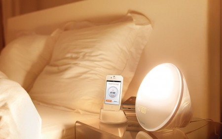 réveil lumineux HF3531 atouts